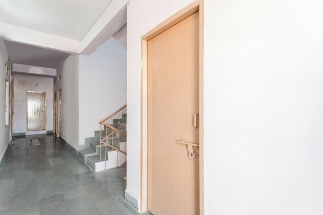 OYO 24844 Hotel Samrat - Photo4