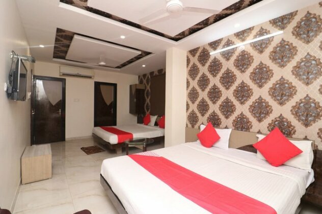OYO 27611 Hotel Shree Regency - Photo2