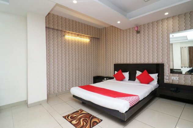 OYO 27611 Hotel Shree Regency - Photo5