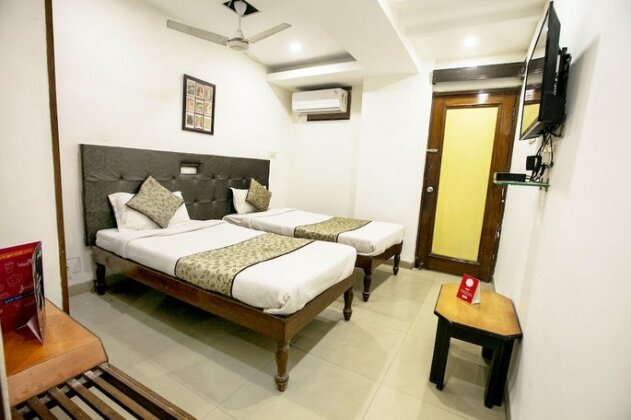 OYO Rooms Sangam Cineplex - Photo2