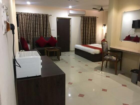 Woods Inn Resort - Photo4