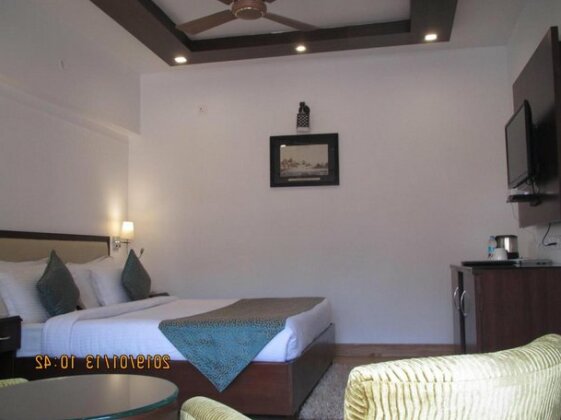 Econostay Misty Oaks - Photo4