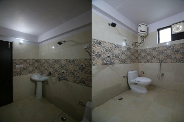 OYO 39664 Kartik Inn - Photo5