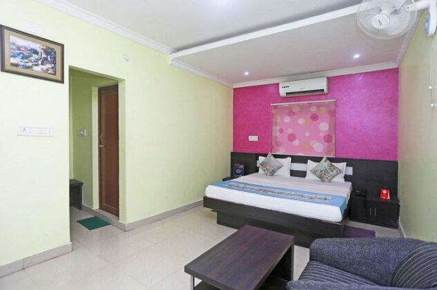 FabExpress Royal Guest House - Photo5