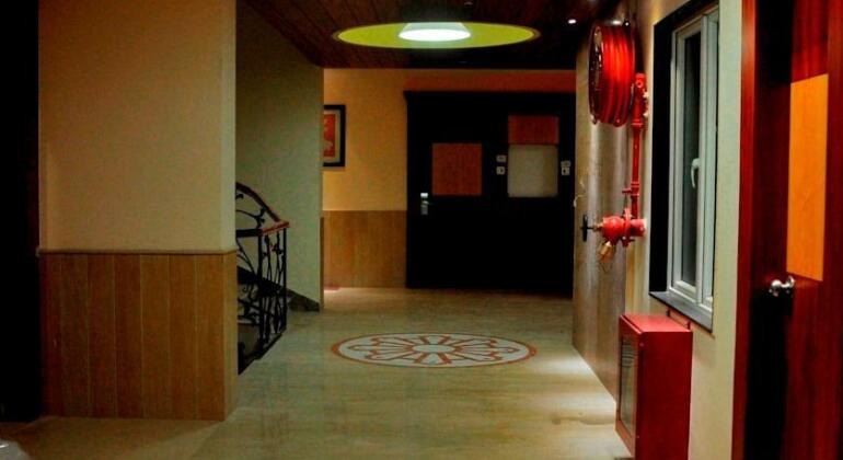 Hotel Excellency Bhubaneswar - Photo5