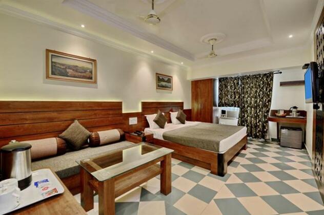 Hotel Pushpak - Photo3