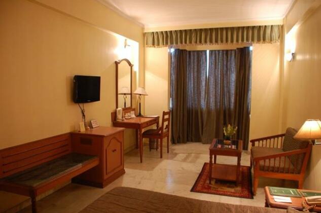Hotel Royale Midtown - Photo5