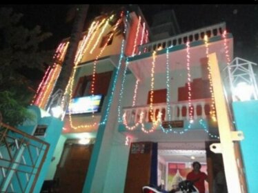 Maa Tarini Guest House