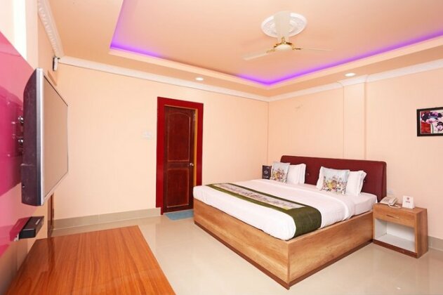 OYO 10511 Nayapalli - Photo2