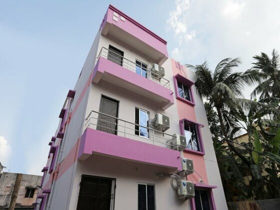 OYO 13527 Usha Residdency