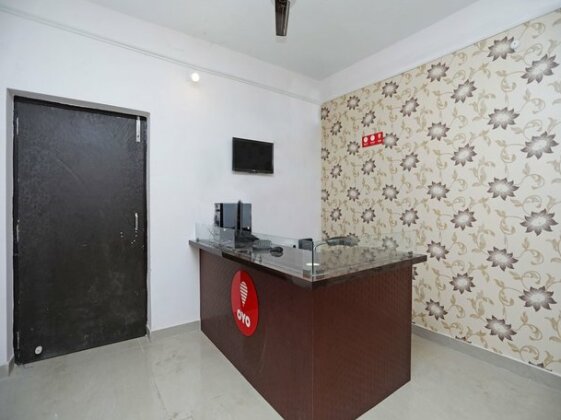 OYO 13527 Usha Residdency - Photo3