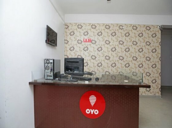 OYO 13527 Usha Residdency - Photo4