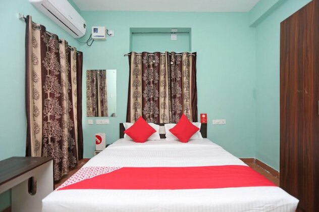 OYO 17276 The Maple Tree Hotels - Photo2