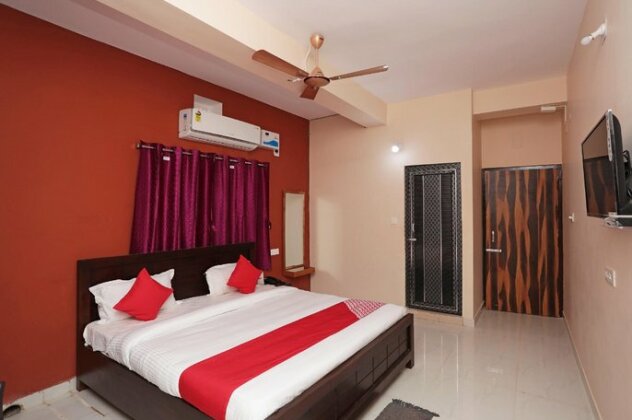 OYO 24739 Ap Guest House - Photo2
