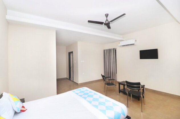OYO 27826 Home Graceful Stay Near Airport - Photo2
