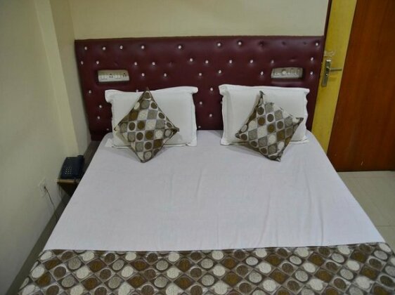 OYO 3019 Hotel Lingaraj - Photo5
