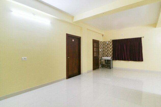 OYO 67672 Devi Residency - Photo3
