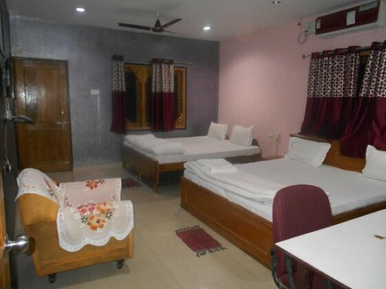 WeKare Guest House - Photo2