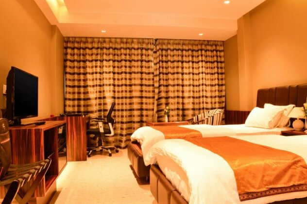 Comfort Inn Prince Bhuj - Photo4