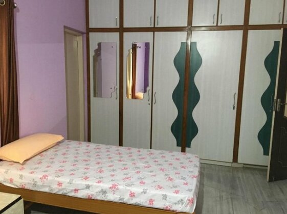 Dharma Bhuj - Photo4
