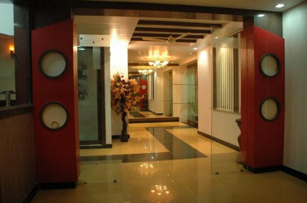 Hotel Rajmahel - Photo2