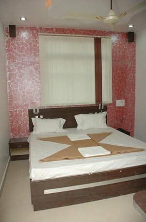 Hotel Rajmahel - Photo3