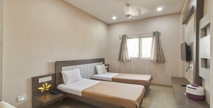 Odhav Guest House - Photo4