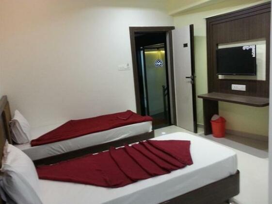 Shiv Hotel - Photo3