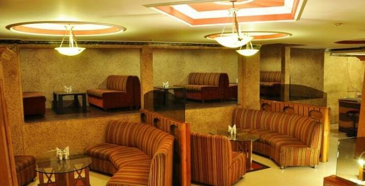 Hotel Sandhya Palace - Photo5