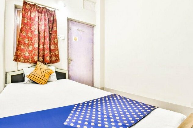 SPOT ON 67611 Maa Ambey Guest House - Photo2