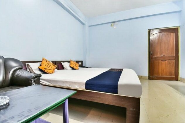 SPOT ON 68249 Hotel Rudra Residency - Photo2