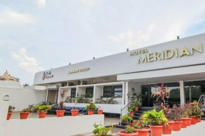 OYO 30651 Hotel Meridian Deluxe