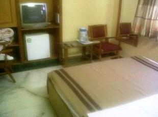 Chanakya Hotel - Photo3