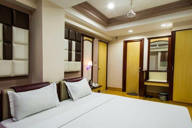 Hotel Heeralal - Photo4