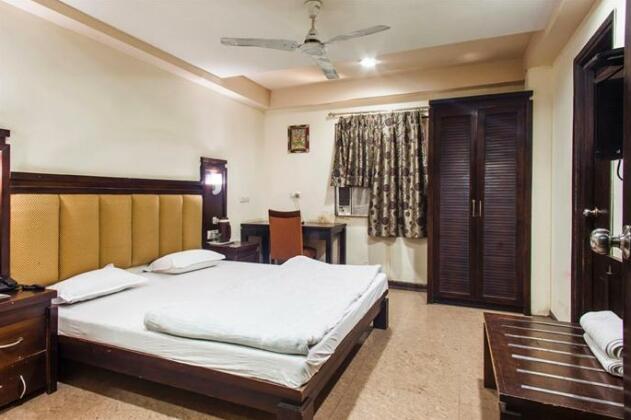 OYO 24178 Hotel Vrindavan Regency - Photo5