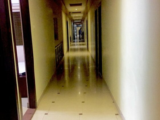 STARiHOTELS Bilaspur - Photo4