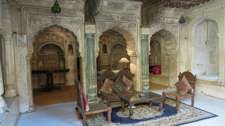 Narayan Niwas Castle - Photo3