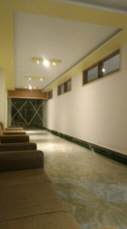 New Hotel Shiva - Photo2