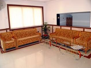 Niranjana Hotel - Photo2