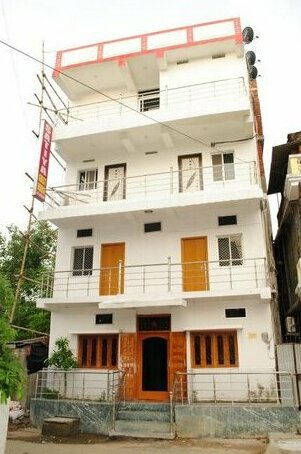Satiya Guest House