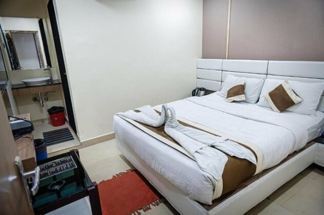 Hotel Ganesh Bhavan - Photo2