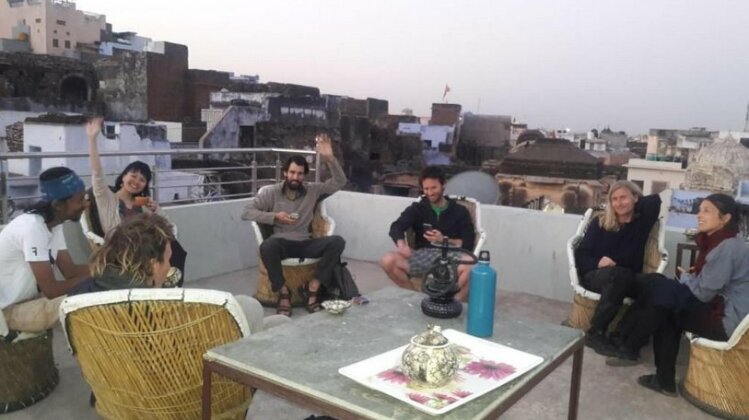 Bhavyam HomeStay &Cafe BackPackers ko - Photo2