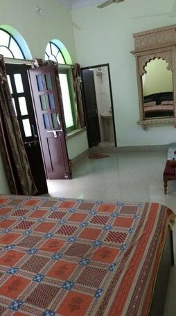 Shivam Tourist Guest House - Photo2
