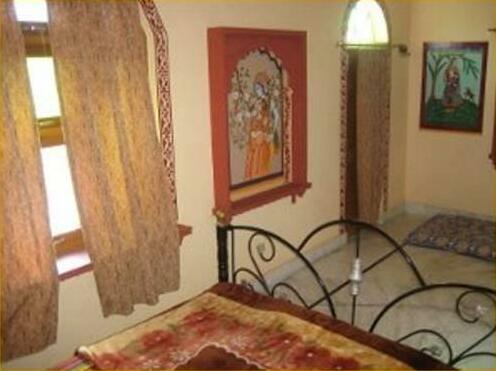 Shivam Tourist Guest House - Photo4