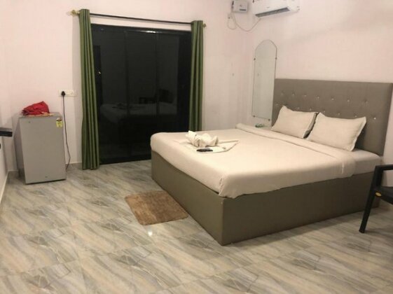 Goa Imperial Boutique - Photo4