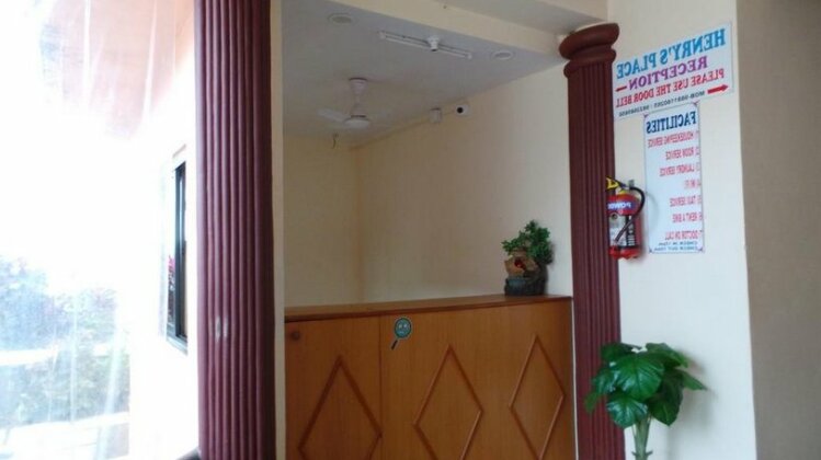 Henry's Place - Photo2