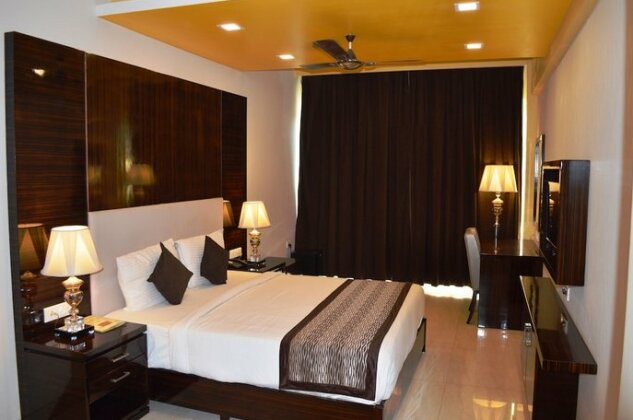 Hotel Calangute Central - Photo4