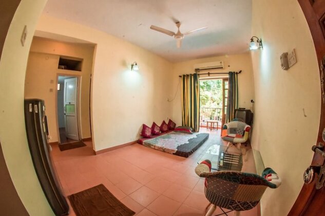 Showstopper Apartments 1 BHK Pool View - Photo2