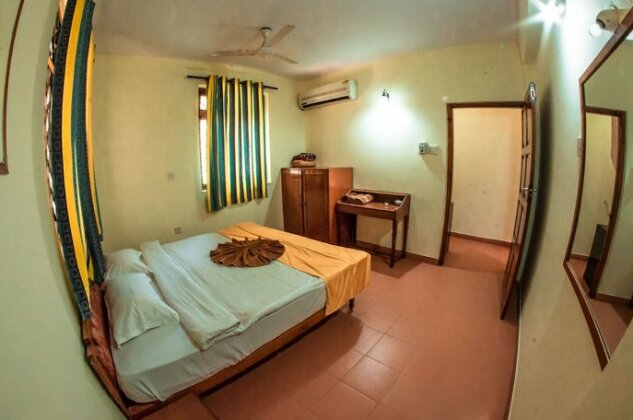 Showstopper Apartments 1 BHK Pool View - Photo4