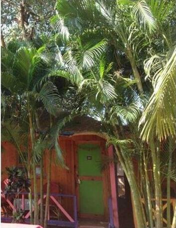 Bay Leaf Resorts - Photo4